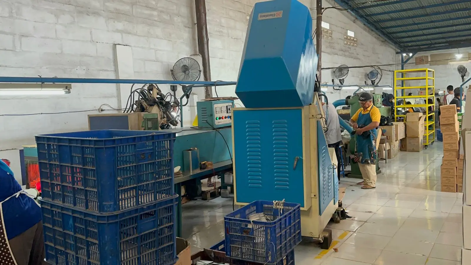 Mesin produksi sepatu 2